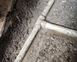 乌兰察布漏水维修电话